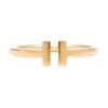 & Co.. T-Serie Ikonischer T-Coil-Ring 18 Karat Gold Damenring GRP07780