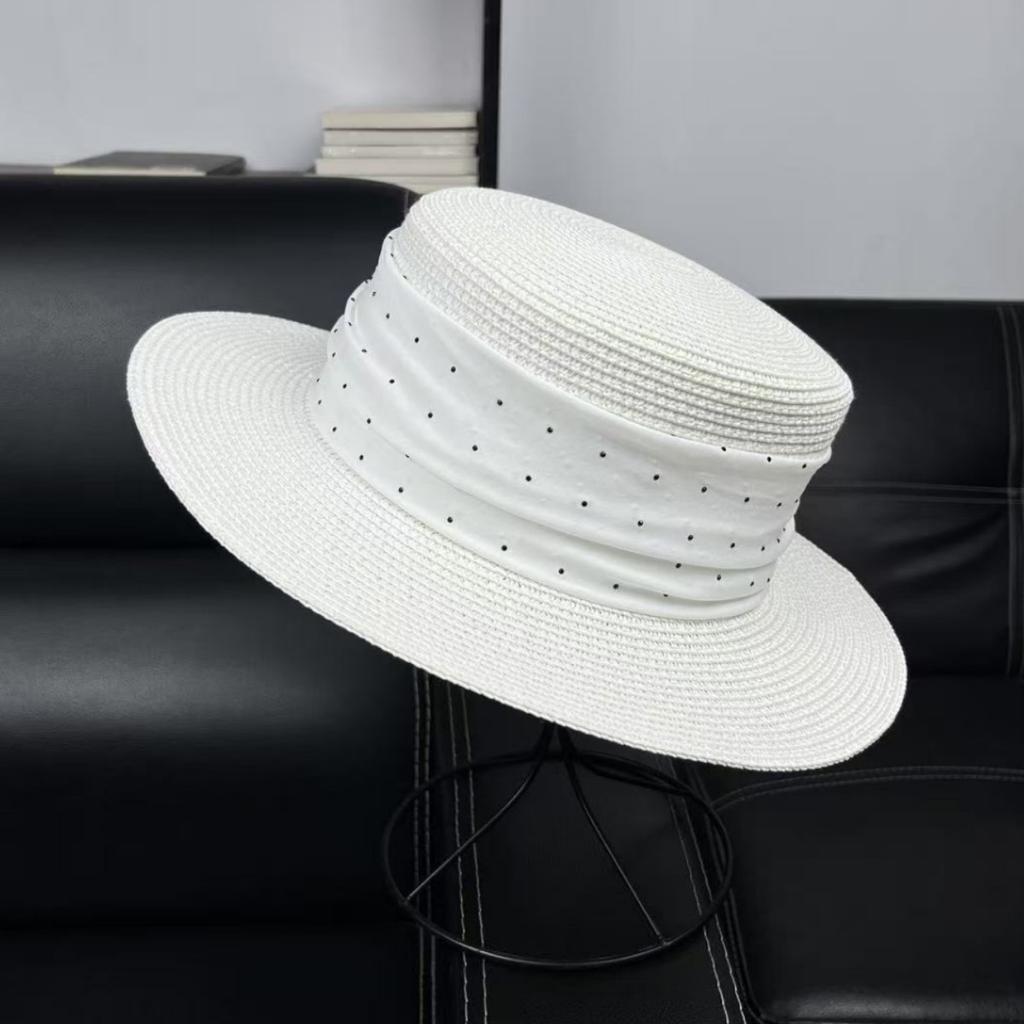 French Flat Edge Straw Hat Women's Summer Elegant Flat Top Sunshade Sunscreen Beach Top Hat Shows a Small Tide