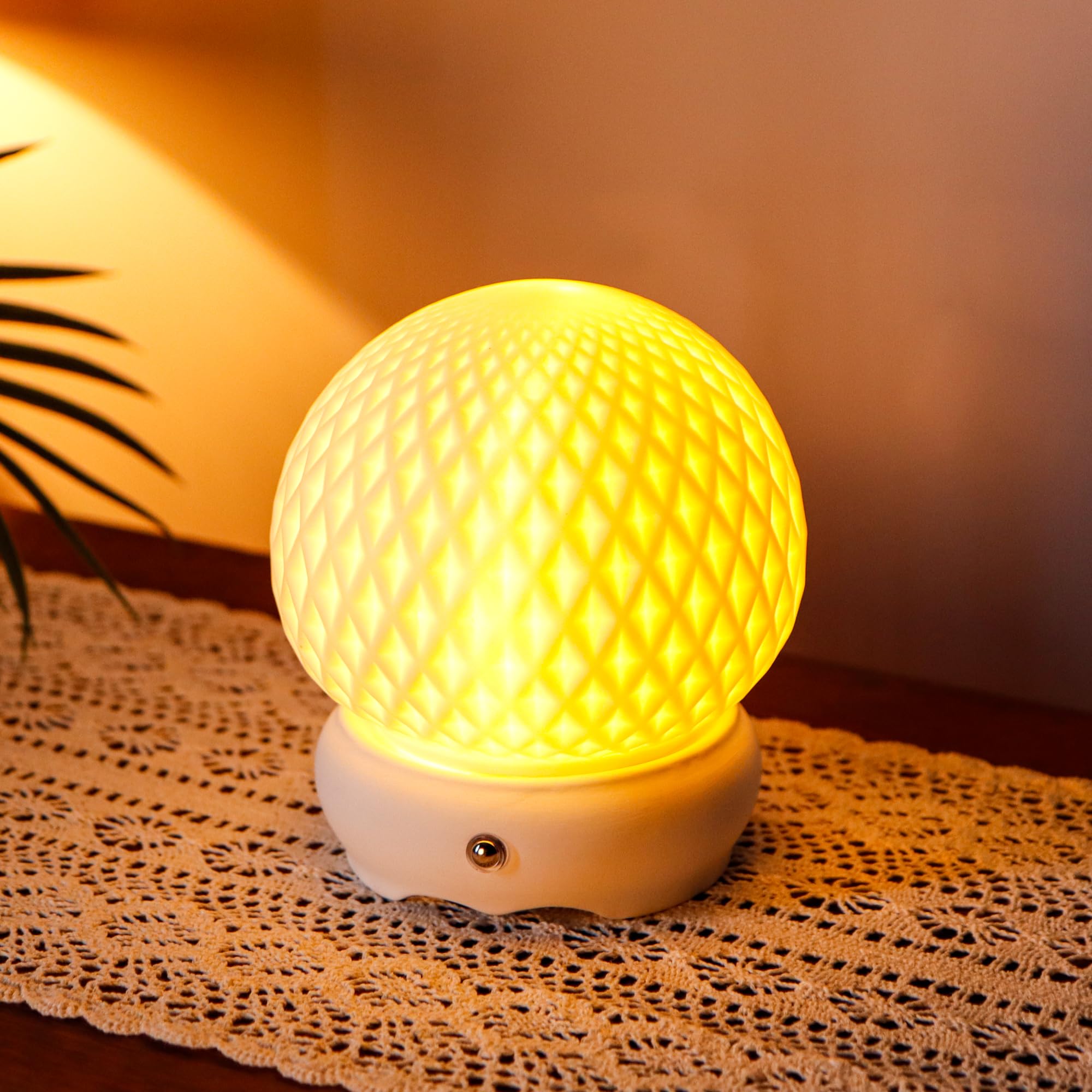 

JHY DESIGN Ceramic cordless lamp with light and cute table stylish indirect creates a warm perfect for living and events diamond-shaped shadows,