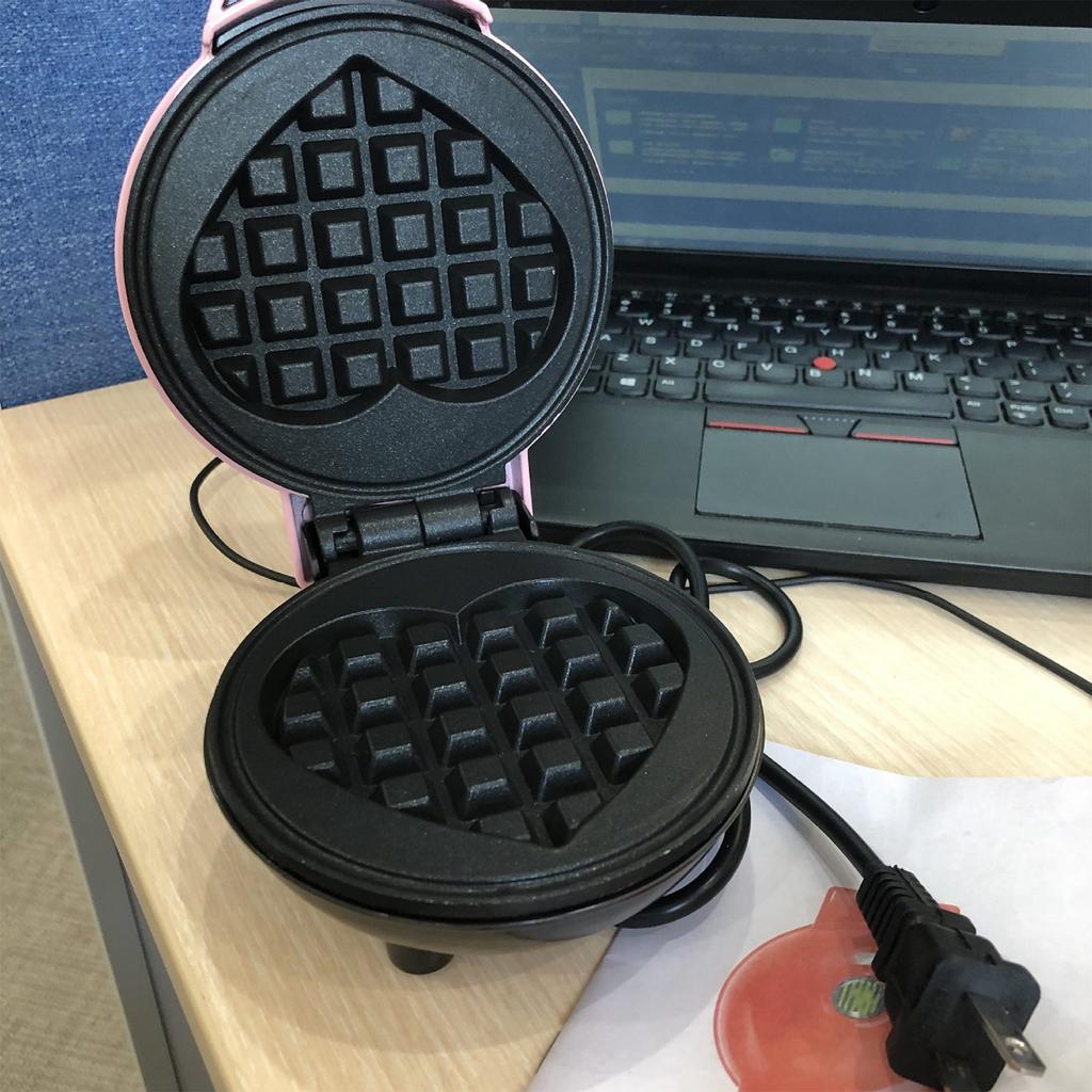 Heart Mini Waffle Maker Non Stick Food Grade Waffle Egg Cake Breakfast Machine for Kitchen 350W