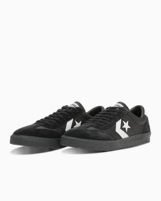 33702650 Roadclassic SK SY OX Black White (Men's)