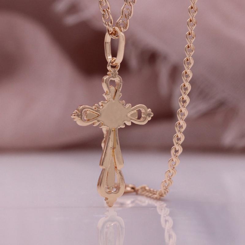 Rose Gold Color Cross Pendant Necklace Women's Elegant Color-preserving Clavicle Chain Personalized Pendant Necklace Jewelry
