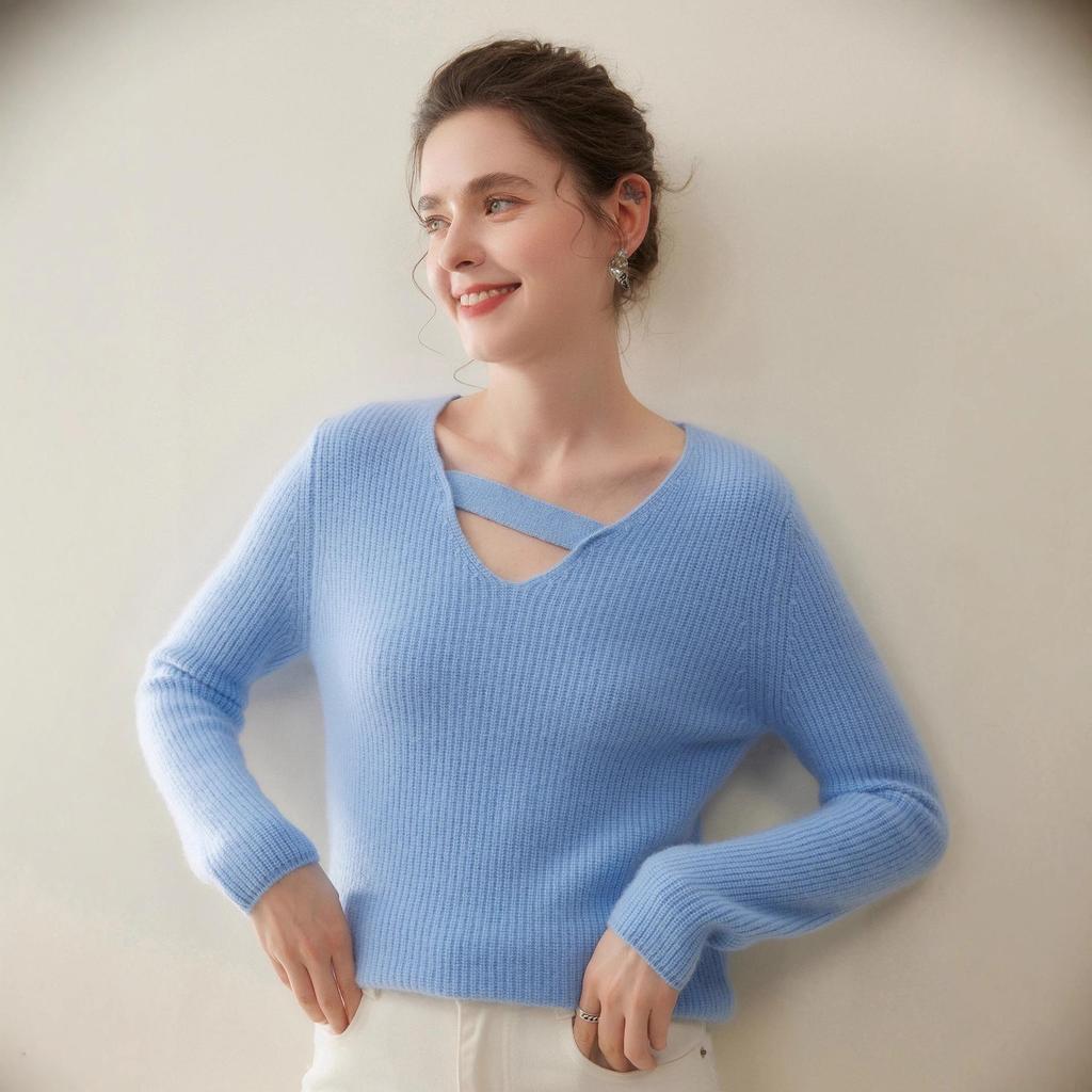 Women's Cashmere V-Neck Sweater - Elegant Rice Stitch Design, New Lazy Style, Simple Knitted Base Layer.