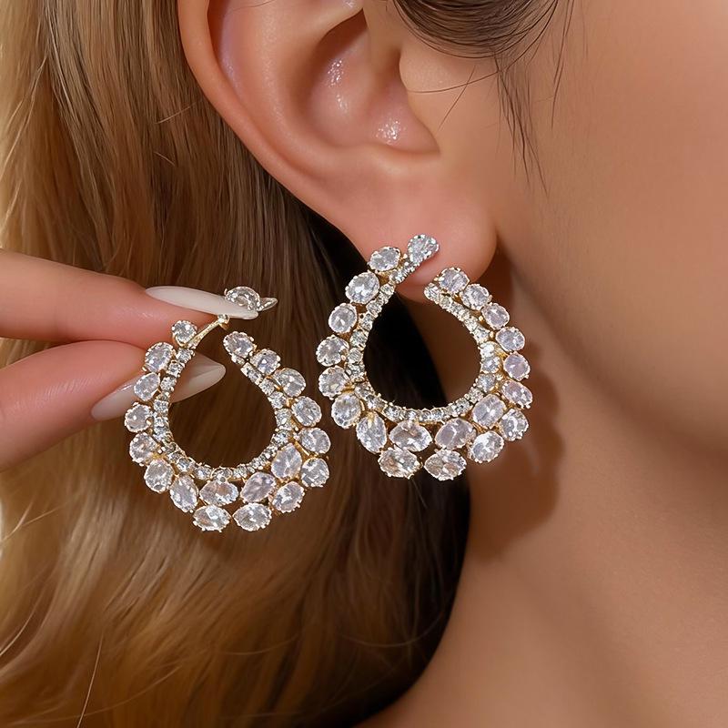 Silver Needle Luxury Zirconia Water Drop Geometric Stud Earrings - Elegant High-end Fashion Accessories
