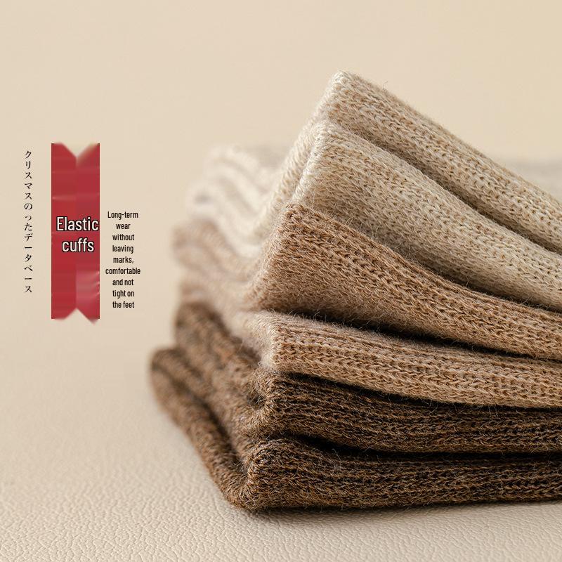 Women's Mid-Calf Solid Color Cotton Socks - Anti-odor, Thin, Warm, Black & White, Suitable for Spring, Summer, and Autumn.