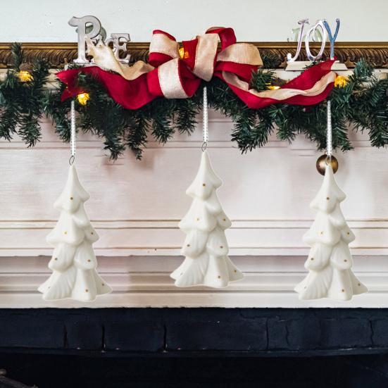 Mini-Weihnachtsbaum-Anhänger, Keramik, Weihnachtsbaum, hängende Ornamente, nostalgische Mini-Bäume für die Dekoration des Urlaubs zu Hause