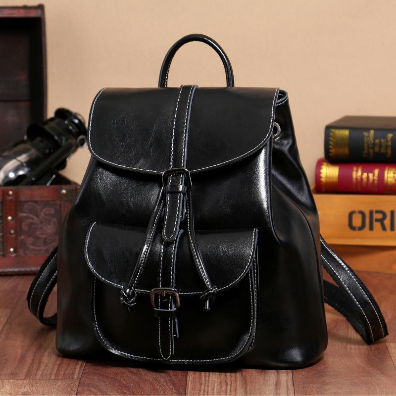 Women's Fashion Trend Leather Backpack Leisure Travel Oil Wax Soft Leather Small Backpack
