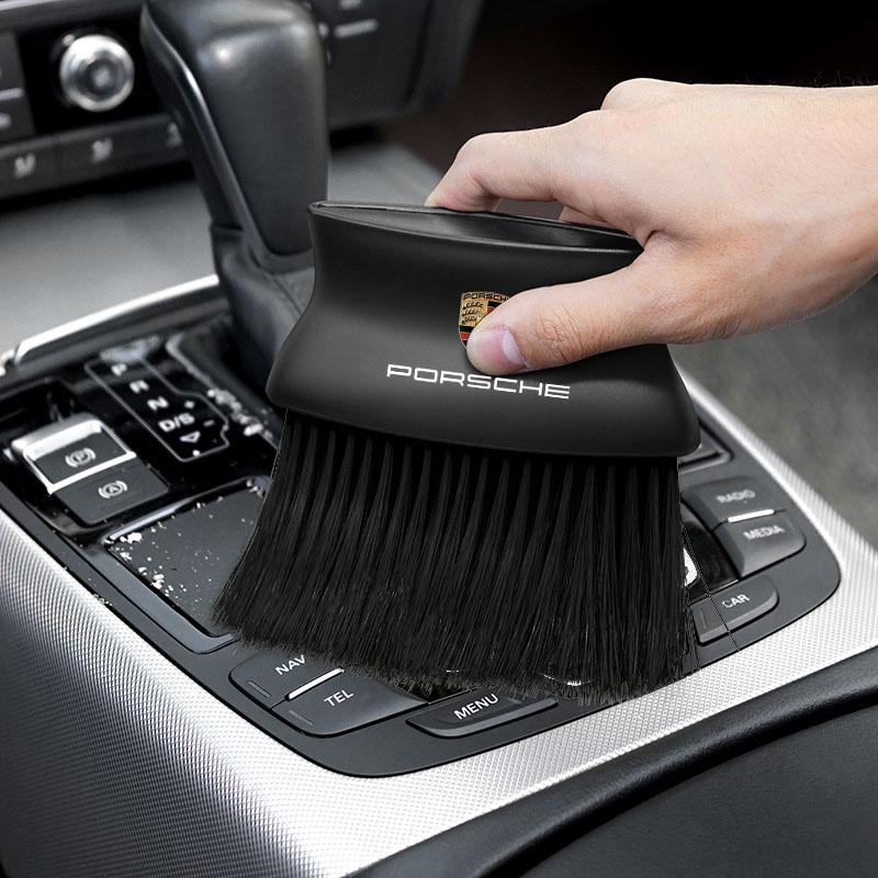1Pcs Car Interior Cleaning Soft Brush Dashboard Air Conditioner Outlet Detail Brush For Porsche 911 928 944 968 Boxster Cayenne Macan Panamera
