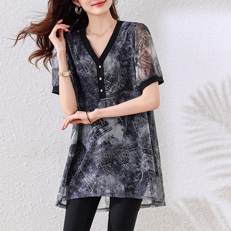 Plus-Size V-Neck Ink Print Summer Shirt – Fat Girls' Loose Fit, Belly Cover, Medium-Length – Women's Top, 200 Jin