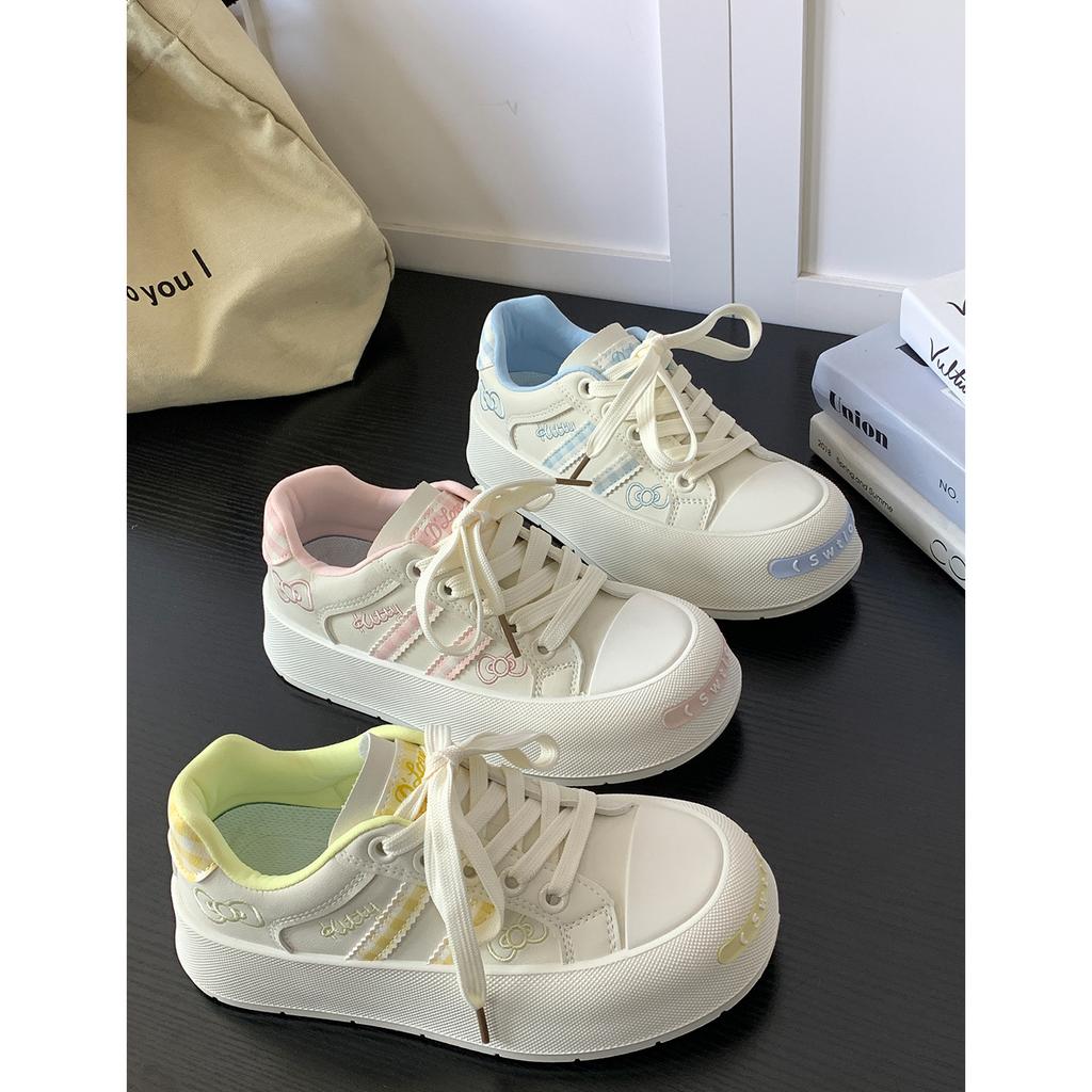Niche Non-collision Board Shoes Women's 2025 New Summer Korean Version Thick-soled Versatile Casual Student Bread Shoes Tide