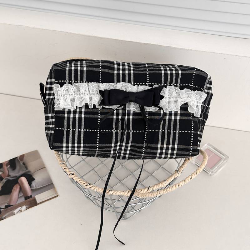Black White Gingham Lace Cosmetic Bag With Lightweight Design For Women And Men