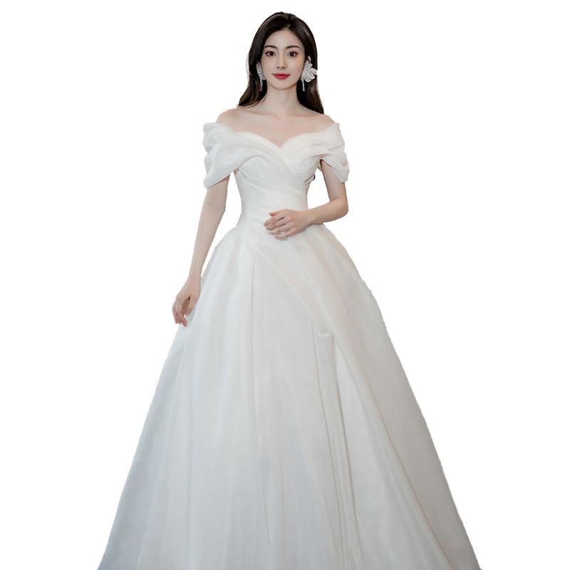 French Light Wedding Dress Bride 1011 New One-word Shoulder Satin Main Yarn Large Size Simple Door Yarn Welcome Yarn Travel Photography