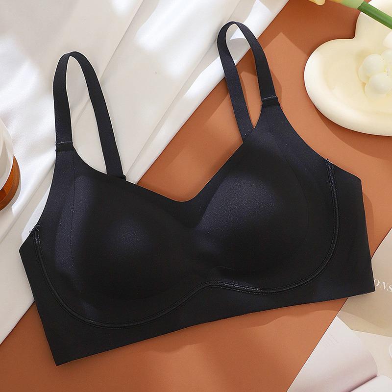 Women's Seamless Wire-Free Support Bra: Zero-Feel, Jelly Soft, Breathable, Thin Cup, Beautiful Back Design