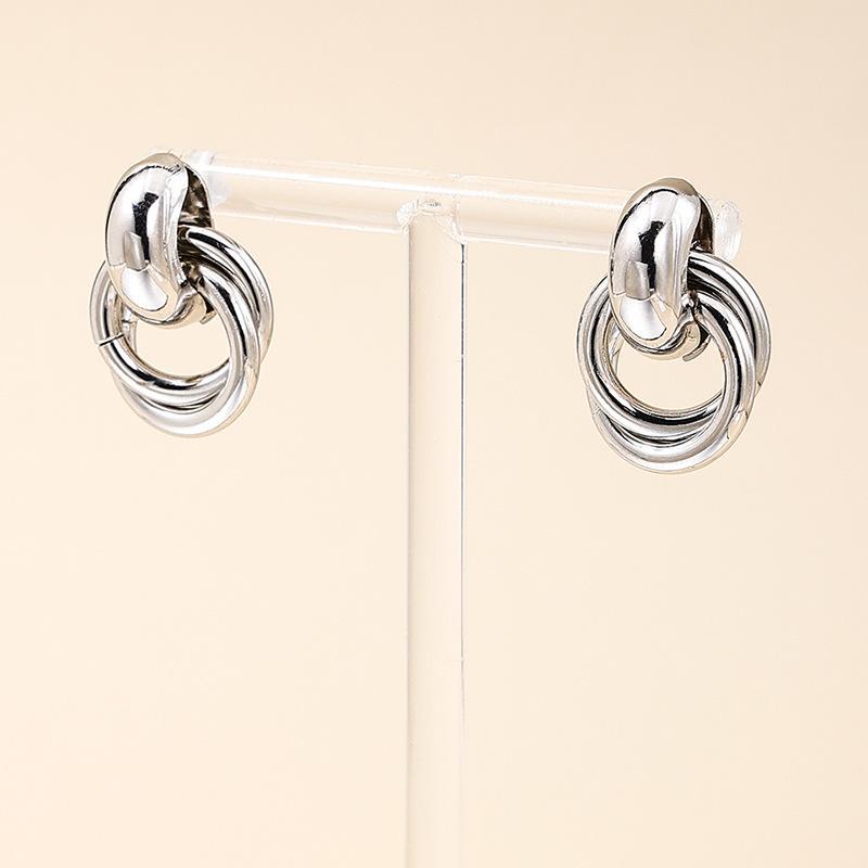 Fashionable Retro Double-Layer Wrapped Earrings With Textured Design, Versatile Earrings For Women'S Daily Wear.