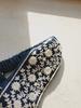 Favoritenoun Daisy_Navy