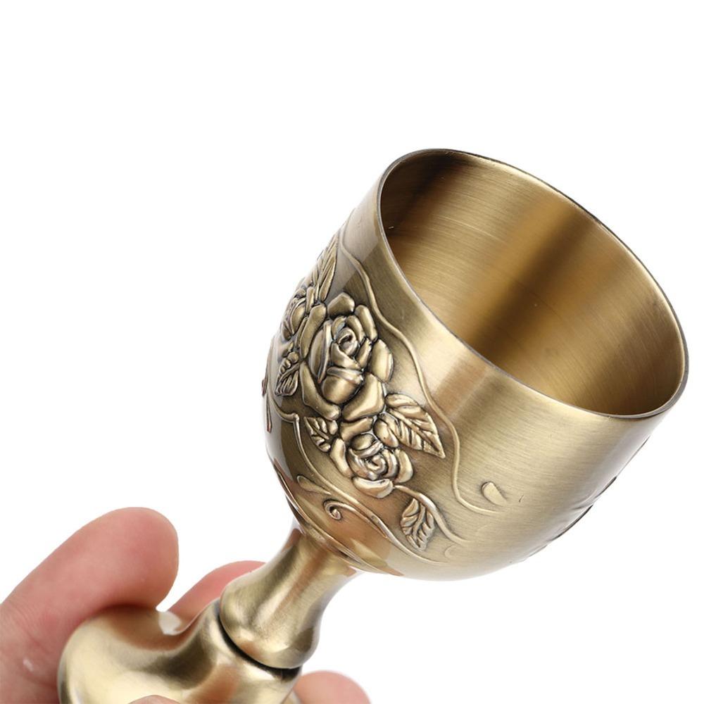 Brass Vintage Wine Cup Flower Embossed Chalice Cup Goblets & Chalices Metal Goblet Home Decoration