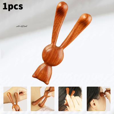 Sandalwood Rabbit Nose Scraping Massage Comb for Meridian Clearing Eye Acupoint Therapy Blood Circulation Promotion