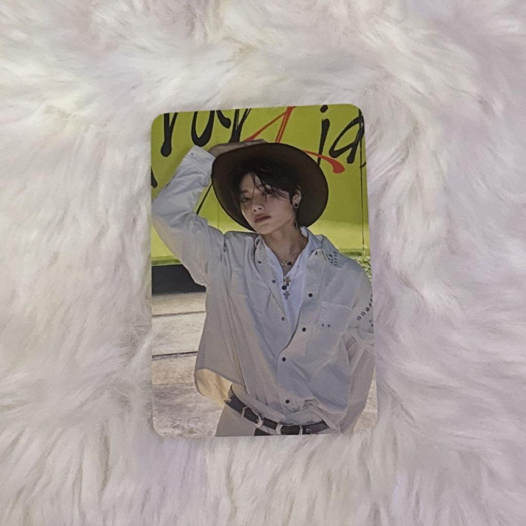 

[USED] straykids AIN KARMA QR trading card pop-up