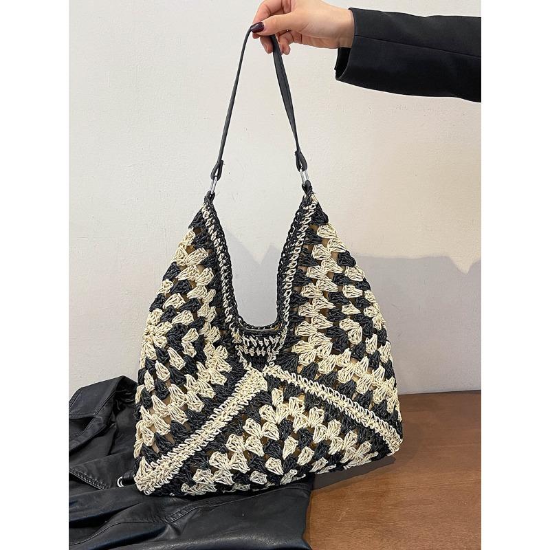 Summer Straw Woven Bag Women's New Seaside Vacation Beach Hollow Tote Bag Woven Vegetable Basket Shoulder Bag