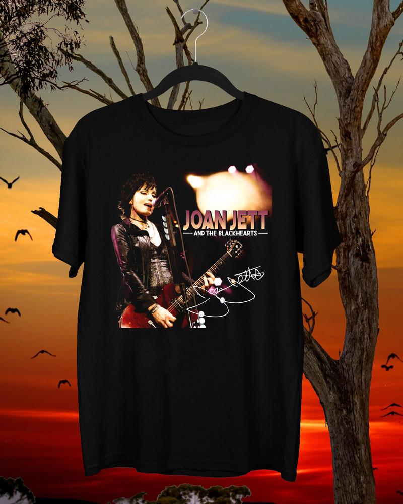 NEW Joan Jett 2025 signature Black All Size Gift Shirt Unisex T-Shirt XL