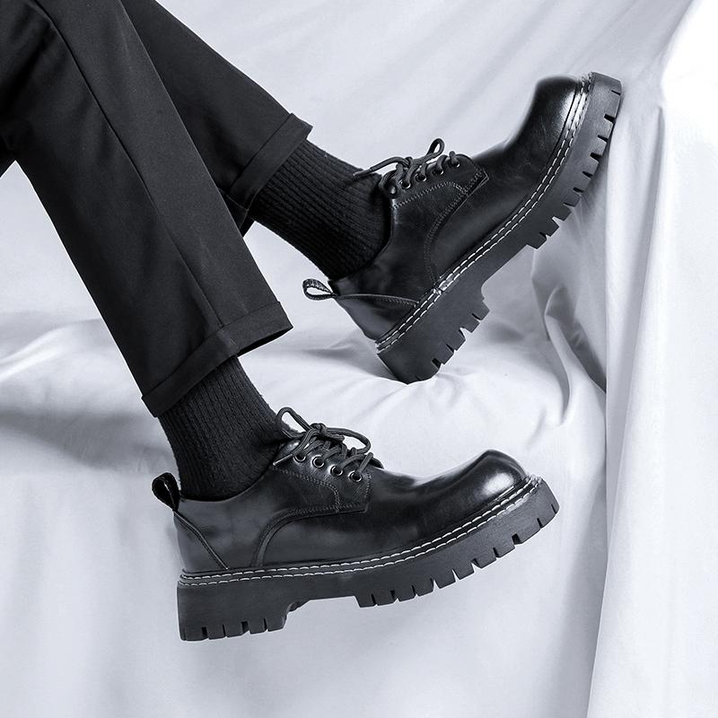 Herren Herbst Kleine Lederschuhe Neue Mode Plateau Neuer Trend Vielseitige Japanische Koreanische Business Casual Schuhe Anzug Herrenschuhe