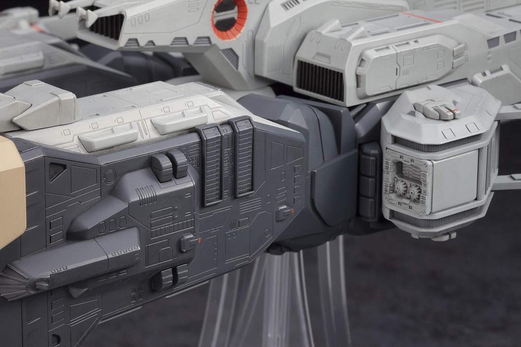 Hasegawa The Super Dimension Fortress Macross Erinnerst du dich an die Liebe Macross Fortress Ship Filmversion Maßstab-Plastikmodell MC05 SDF-1 1/4000