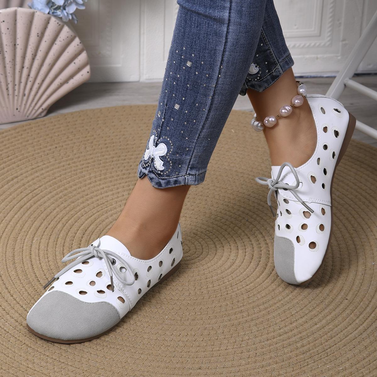 

Импортные туфли большого размера с одной педалью, женские, новинка 2025 года, летние европейские и американские туфли Doudou с плоской подошвой, универсальные туфли с полыми отверстиями 37 белый