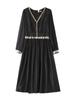 Plus Size Women's French Retro V-neck Dress: Stylish Waist-Cinching Little Black Dress for Spring & Autumn (130-350 jin)