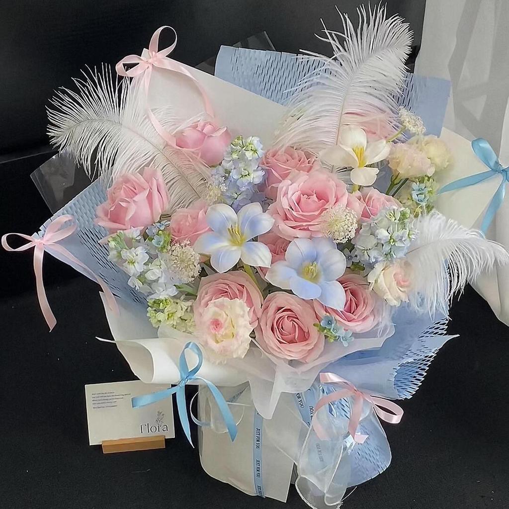 Eternal Flower: Elegant Mixed Rose Bouquet - Ideal for Girlfriend, Best Friend, or as a Luxurious Birthday Gift. Simulation Soap Flower Bouquet.