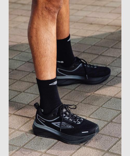 [Umbro] RECORDRIVEN [UQ323RPR81_BLK0] 230