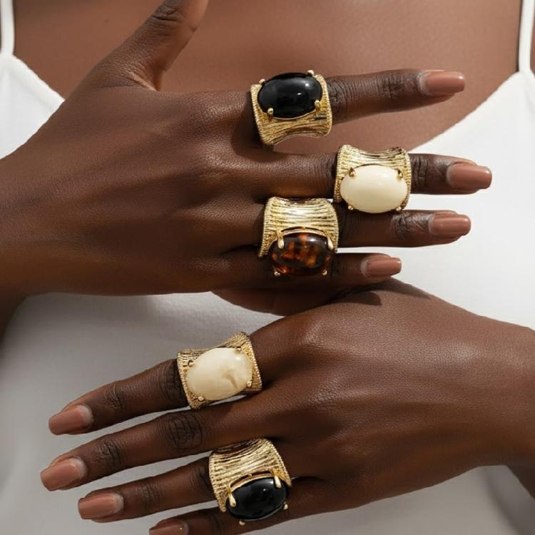 Contemporary Fashion Adjustable Ring Featuring Gradient Effect For Exaggerated Look And Comfort Fit In Modern Style