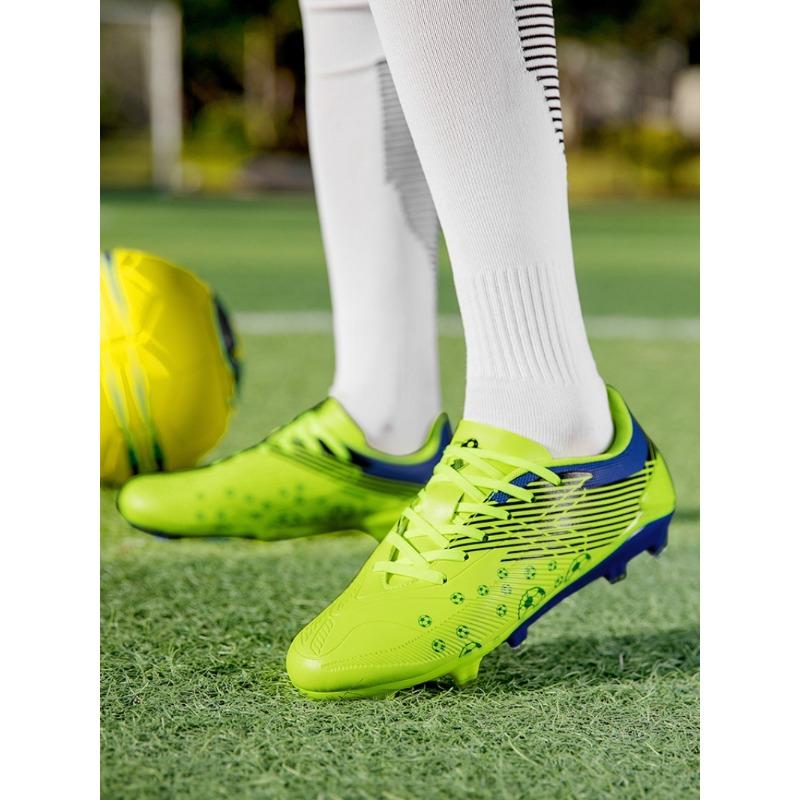 Men Long Spike Football Shoes Soccer Boots Suitable for Outdoor Sport Training of Teenager Featuring Big Size Soccer Shoes