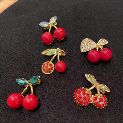 Broş & Vücut Takıları