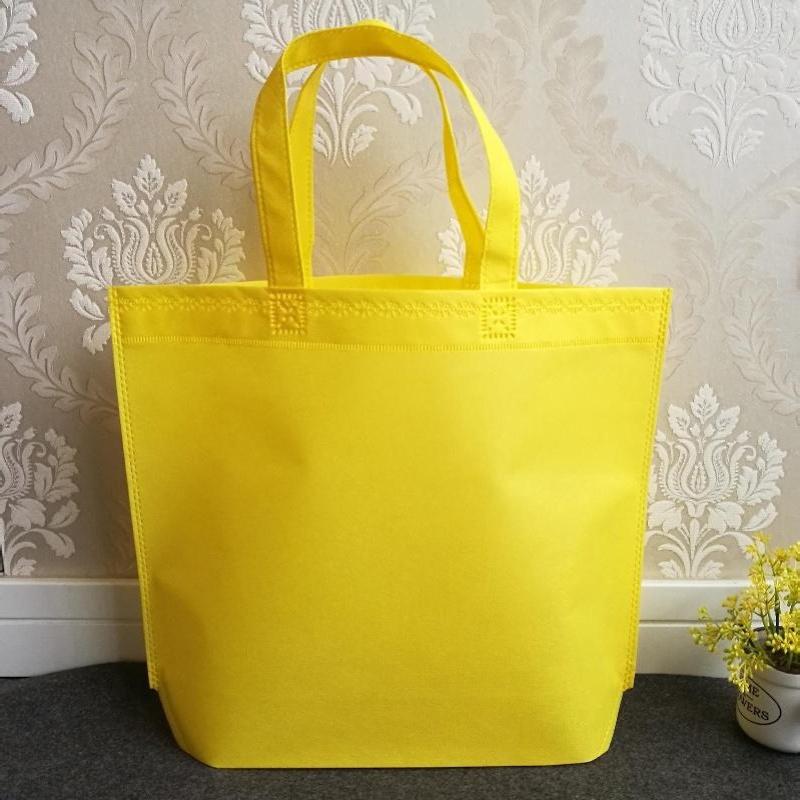 Reusable Non Woven Shopping Tote Bags Bright Colors For Grocery Errands Business Events