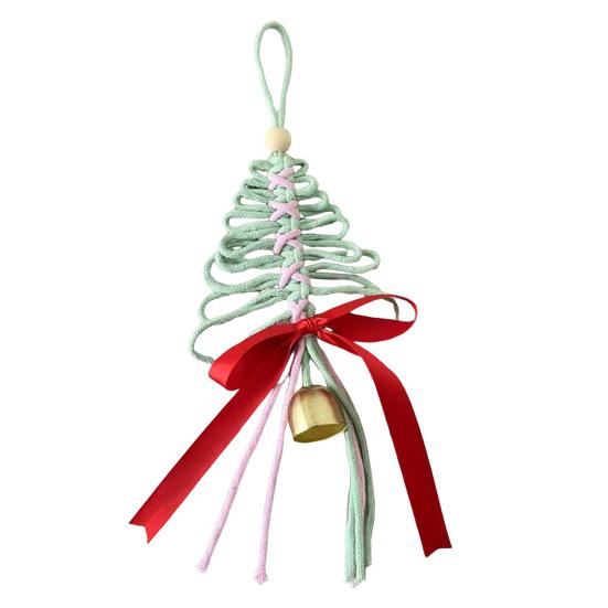 Hand-Woven Christmas Tree Ornaments Rustic Xmas Tree Shaped Handicrafts with Golden Cow Bell And Red Bow for Winter New Year Party Decorations