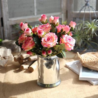 Decorazioni per la casa – Ghirlande e fiori artificiali