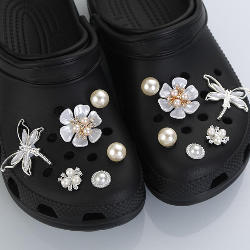 Luxury Crystal Sliver Dragonfly Shoes Charms Set Summer 2026 White Flower Pearl Clogs Accessories DIY Woman's Shoes Decorations