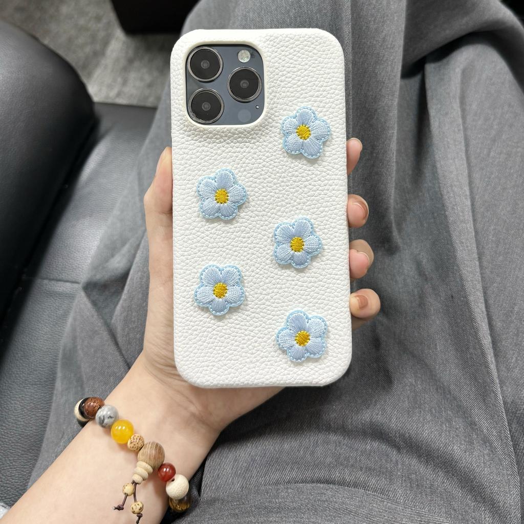 iPhone White Lychee Pattern Embroidered Flower Phone Case for Girls Phone Accessories for iPhone 11 12 13 14 15 Pro Max