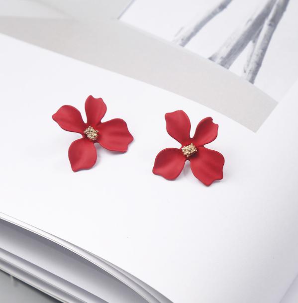 

Korean Style Cute Flower Earrings For Women 2019 New Fashion Sweet Earrings Woman Brinco Wholesale Zircon Colorful Earrings красный