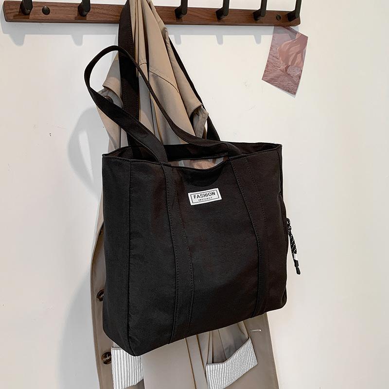 Simple Solid Color Nylon Shoulder Bag, Women's Commuter To Work, Large-capacity Tote Bag, Fashionable Portable Small Fresh Bag