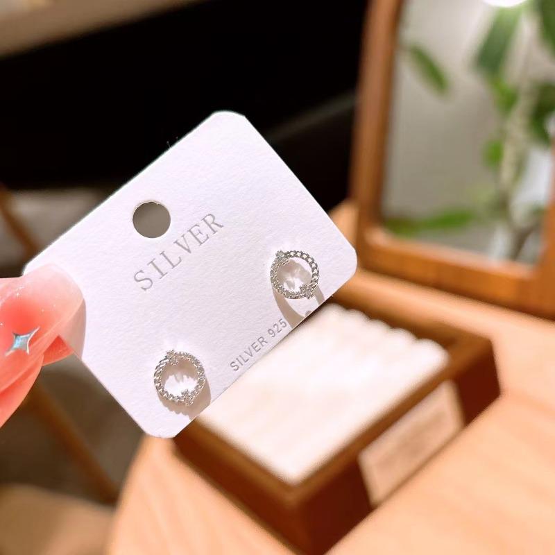 

Простые и компактные круглые серьги-гвоздики с бриллиантами в корейском стиле для женщин с милым темпераментом и студенческих сережек