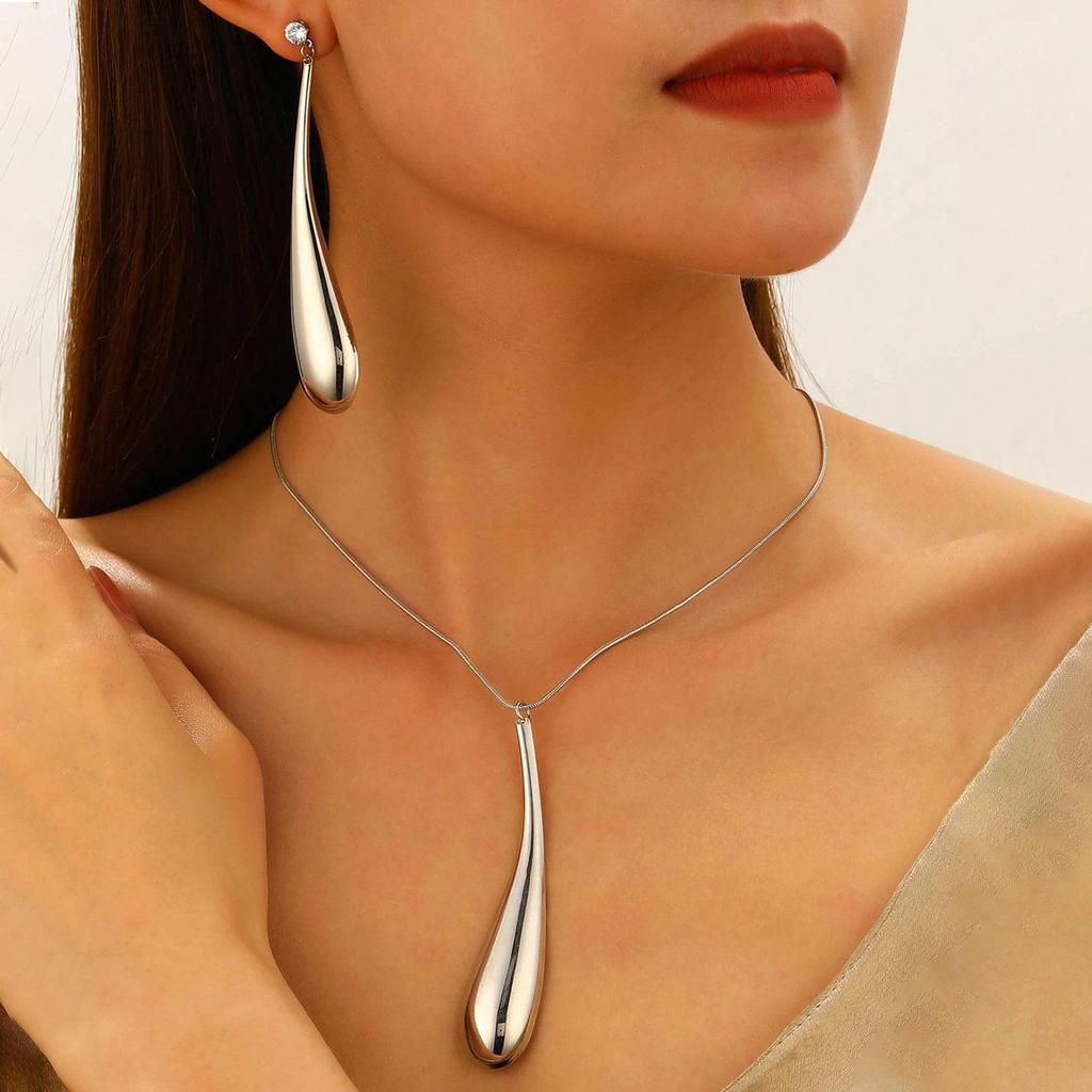 Punk Style Water Drop Earrings & Clavicle Chain for Women