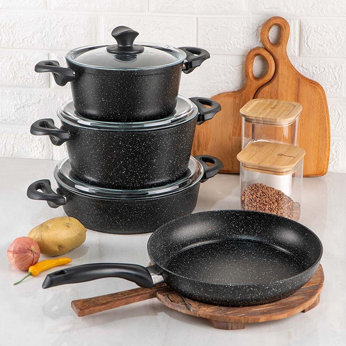 

Набор посуды из 7 предметов из гранита, набор черных сковородок, несколько предметов