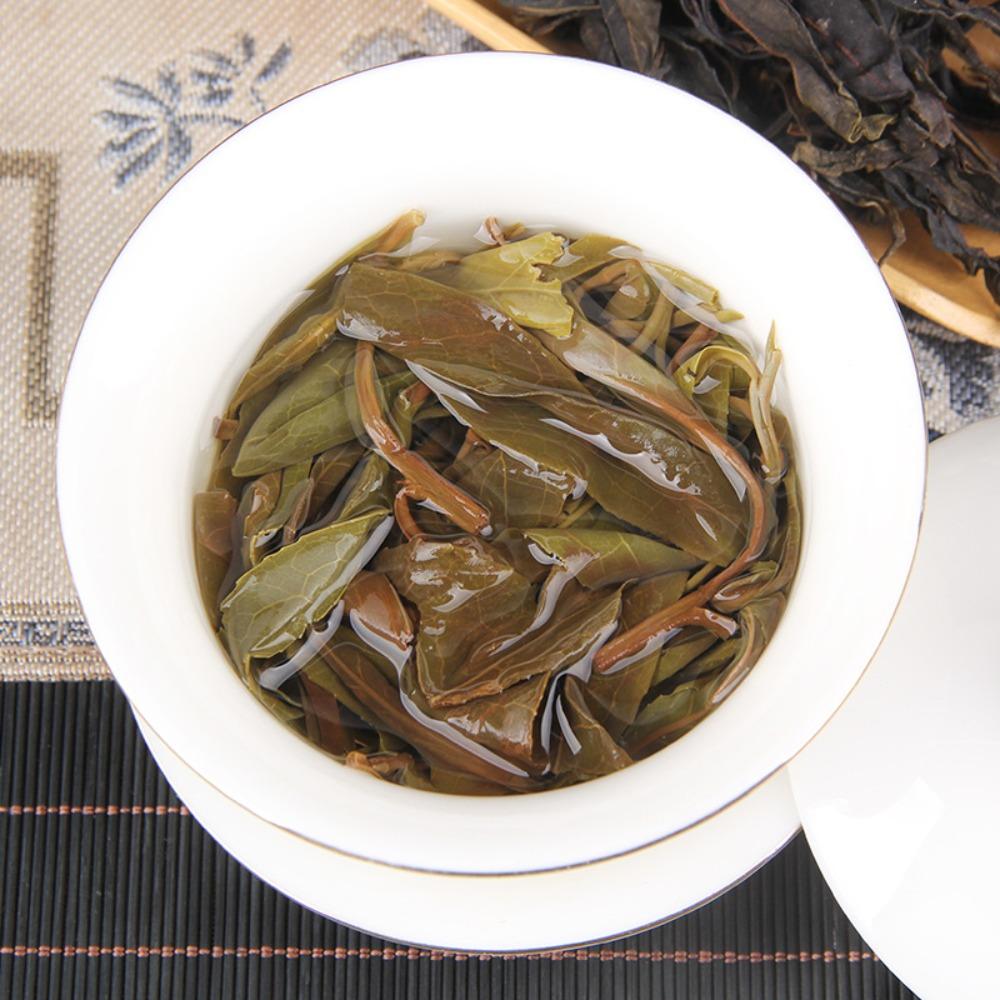 Wholesale Baiying Mountain ancient tree wild raw tea, Yunnan Pu'er tea, niche tea region, wild loose tea from ancient trees, sweet flowers and fruits