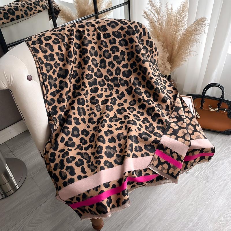 Luxury Leopard Design Scarf Imitation Cashmere Soft Warm Fringe Shawl Autumn Winter Coldproof Windproof Blanket Scarf