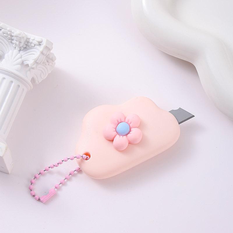 

1 шт. Kawaii Mini Flower Pocket Cloud Art Utility Knife Box Knife Paper Craft Wraping Blade Canvas