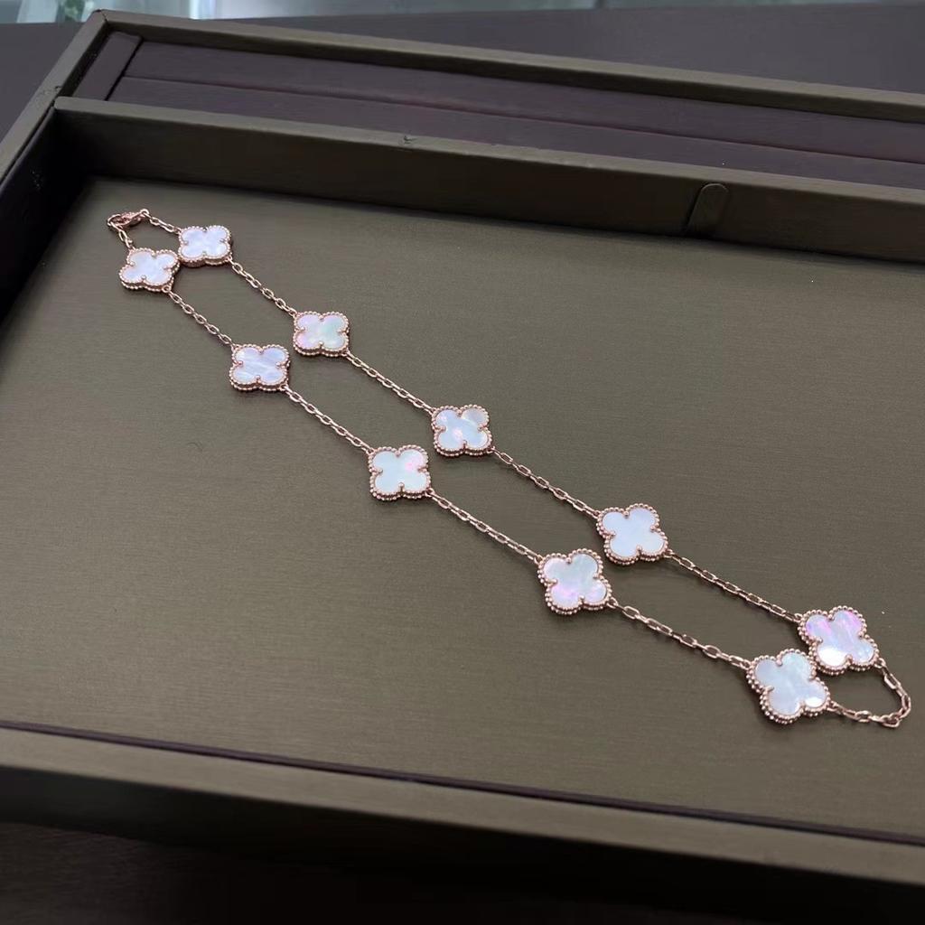 Ten Flower Necklace, Four-leaf Clover White Fritillary Agate Rose Gold 10 Flower Collarbone Chain