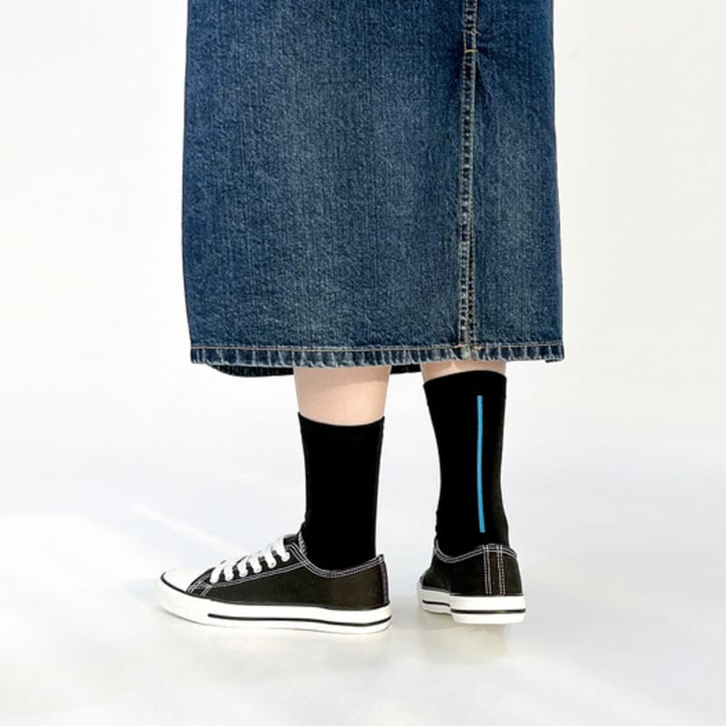 YELLOWSOCKS SINGLE LINE NEON BLUE