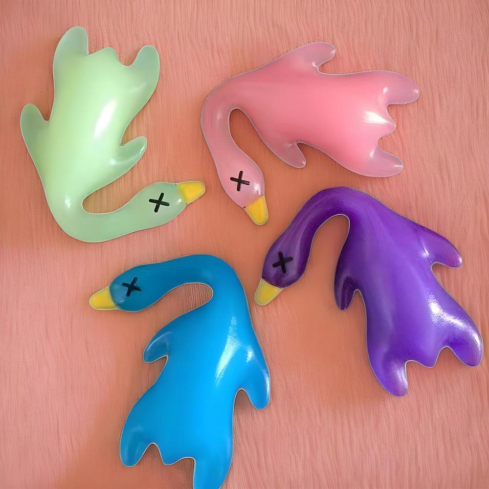 

Брелок-утка, меняющий цвет под УФ-излучением, брелок Пекинская утка , подвеска на сумку, забавное украшение для автомобиля, аксессуары для зеркала заднего вида