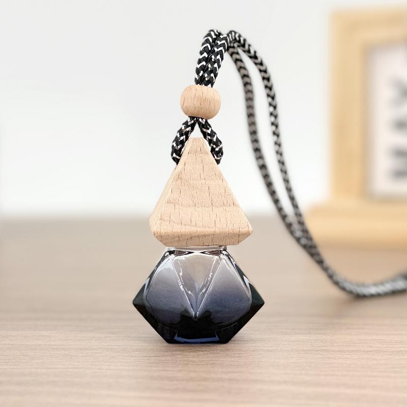 Mini Empty Triangle Cover Perfume Bottle 1Pcs Matte Black Refillable Portable Essential Oil Diffuser for Car Bag Carry